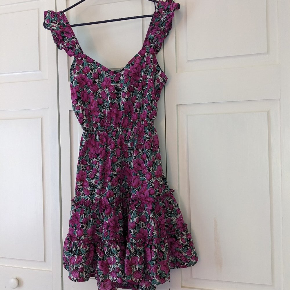 Women's xs lightweight floral summer dress